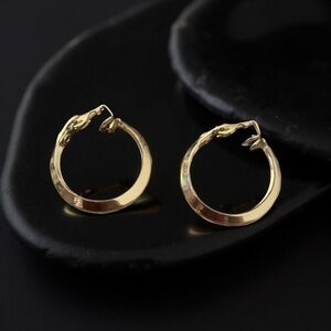 Elegant Gold Hoop Earrings Clip-ons